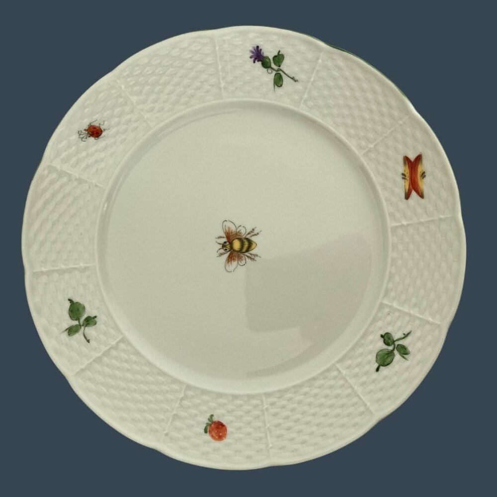 Thun Czech Republic Hand Painted Dinner Plate With Bee & Floral Design